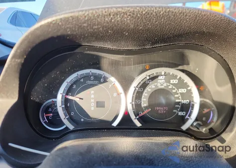 2011 Acura Tsx z USA, uszkodzony, nr VIN JH4CU2F62BC009727